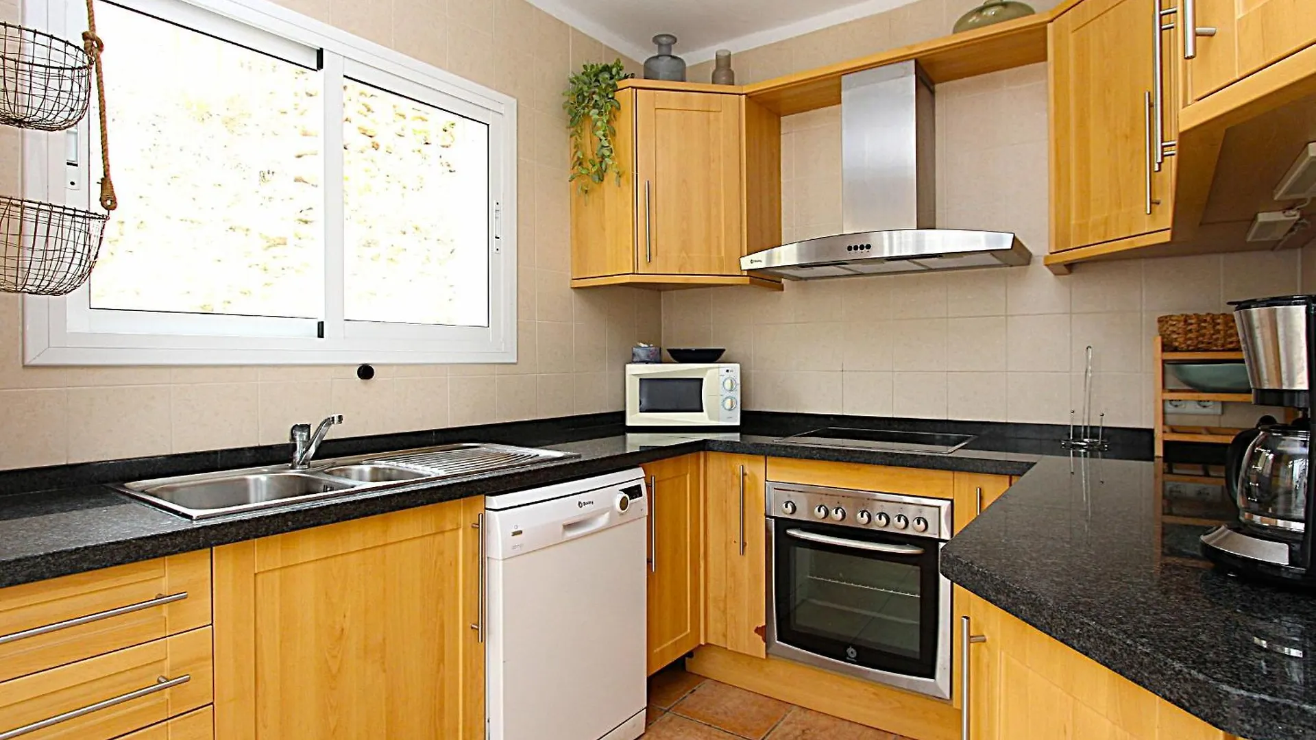 נרחה 3 Bed Villa With Stunning View Pc4