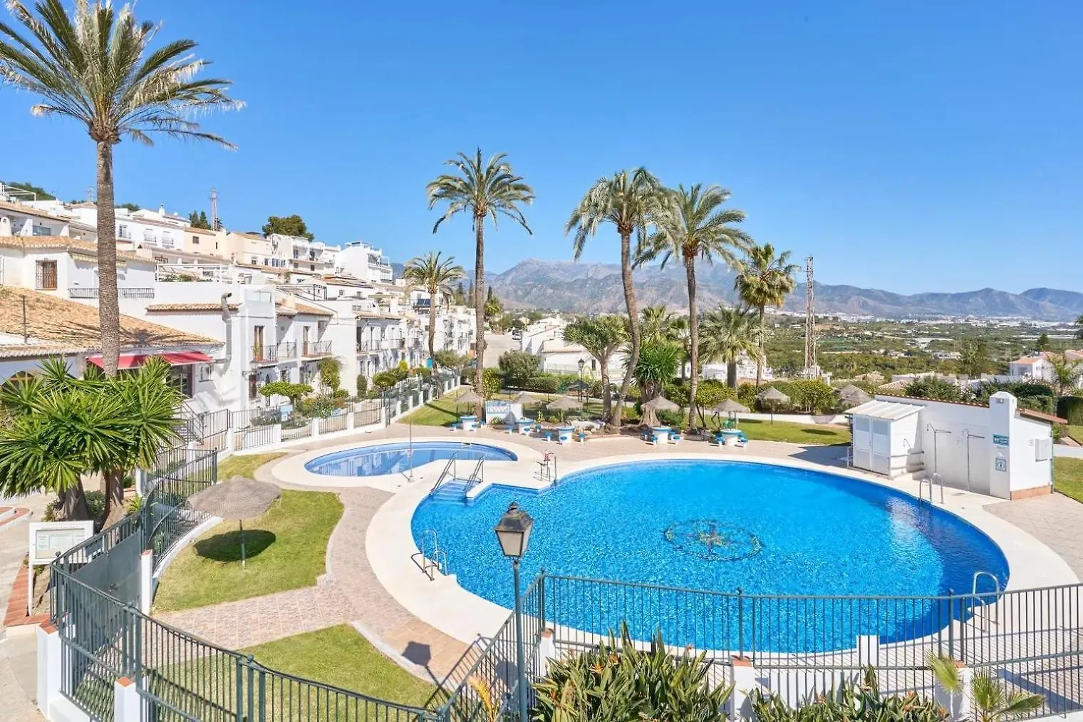 נרחה 3 Bed Villa With Stunning View Pc4 ספרד